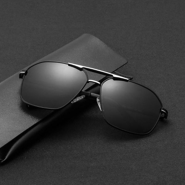 sunglasses 2021 polarized men's fashion box for men driving outdoor uv protection glasses, White;black
sunglasses 2021 polarized men's fashion box for men driving outdoor uv protection glasses, White;black