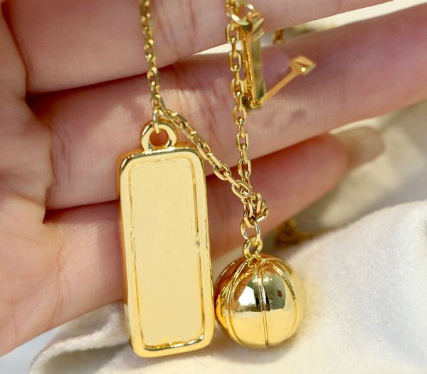 2022 basketball necklace stainless steel necklace luxury men and women necklaces couple accessories, Silver
2022 basketball necklace stainless steel necklace luxury men and women necklaces couple accessories, Silver