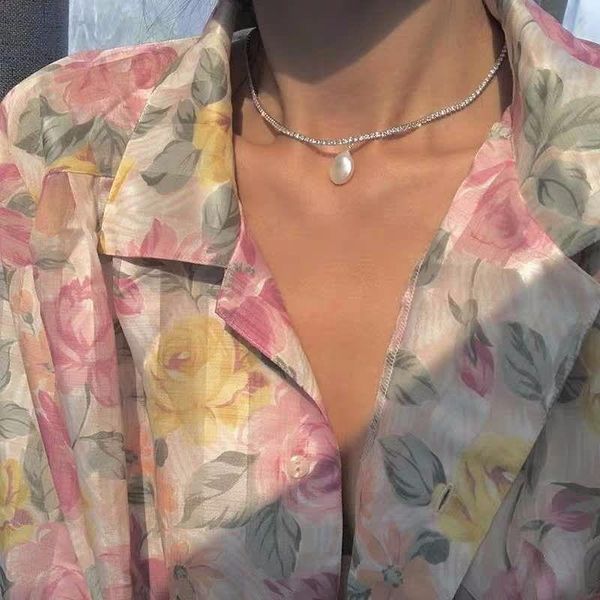 chokers kpop ins zircon necklace full of shiny bright imitation pearl pendant clavicle chain jewelry for women, Golden;silver
chokers kpop ins zircon necklace full of shiny bright imitation pearl pendant clavicle chain jewelry for women, Golden;silver