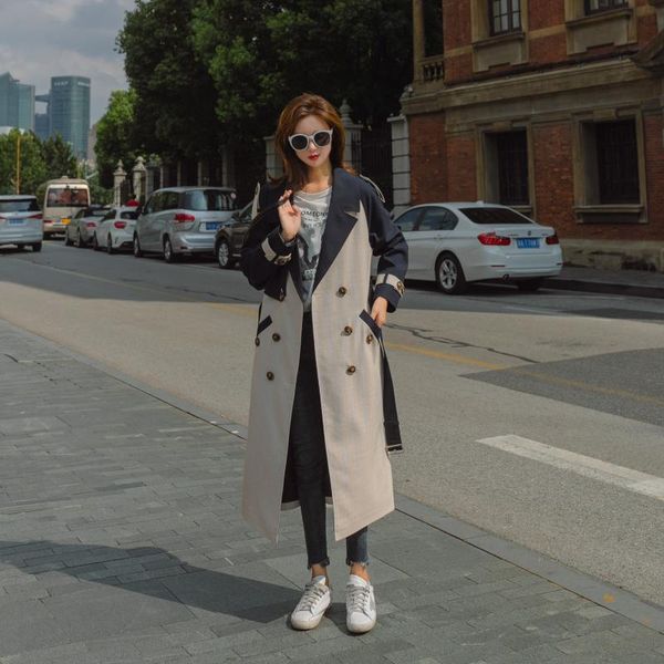 women's trench coats korean women loose large size knee-length coat 2021 autumn plaid matching color pockets epaulet double breasted, Tan;black
women's trench coats korean women loose large size knee-length coat 2021 autumn plaid matching color pockets epaulet double breasted, Tan;black