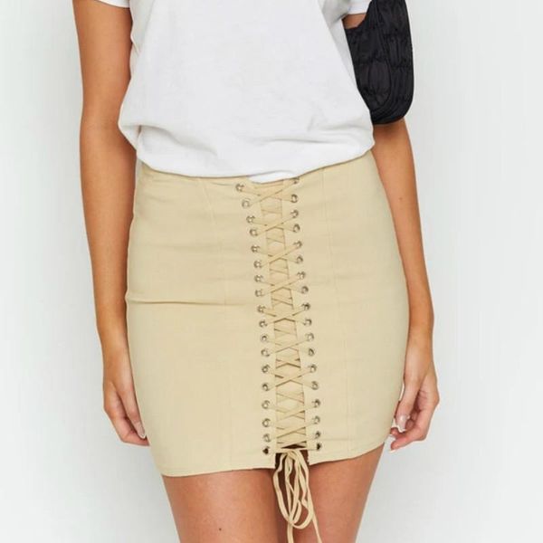 skirts women fashion suede short mini solid stylish high waist bodycon pencil skirt casual lace-up bottoms black beige 2021
skirts women fashion suede short mini solid stylish high waist bodycon pencil skirt casual lace-up bottoms black beige 2021