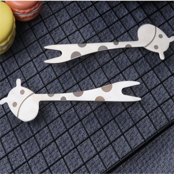 forks kitchen fruit fork cute cartoon stainless steel giraffe shape dessert cake party decoration dinnerware
forks kitchen fruit fork cute cartoon stainless steel giraffe shape dessert cake party decoration dinnerware