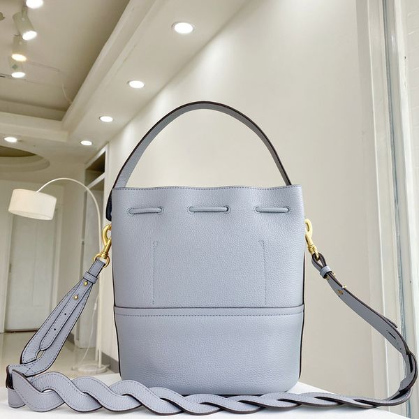 women luxurys new designers bags 2021 handbags 5a+ real leather crossbody exquisite hardware fashion bucket bag
women luxurys new designers bags 2021 handbags 5a+ real leather crossbody exquisite hardware fashion bucket bag