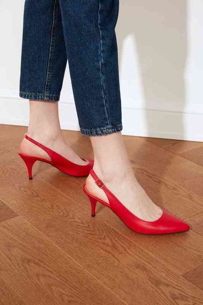 dress shoes women classic concise pointy heels stylish solid sandals designers shoe luxury lady elements 220223, Black
dress shoes women classic concise pointy heels stylish solid sandals designers shoe luxury lady elements 220223, Black