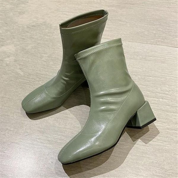 boots winter women platform warm shoes square head thick heel ankle zipper leather botas mujer f308, Black
boots winter women platform warm shoes square head thick heel ankle zipper leather botas mujer f308, Black