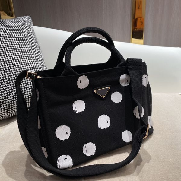 handbag handbgs backpack designer tote bag women's genuine leather luxury high-capacity evening party shopping business occasions fashi
handbag handbgs backpack designer tote bag women's genuine leather luxury high-capacity evening party shopping business occasions fashi