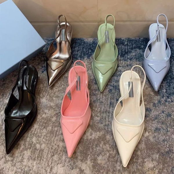 spring and summer new triangle fashion pointed sandals back empty wine cup with patent leather low heel women's shoes outlets, Black
spring and summer new triangle fashion pointed sandals back empty wine cup with patent leather low heel women's shoes outlets, Black