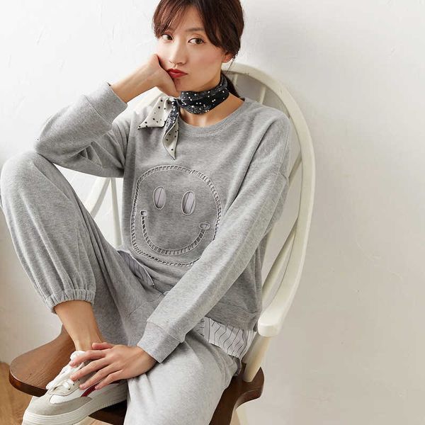 women's two piece pants smiling face two-piece suit shirt long sleeve casual pants for woman n79f, White
women's two piece pants smiling face two-piece suit shirt long sleeve casual pants for woman n79f, White