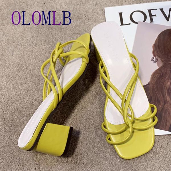 slippers 2021 square heel slip on shoes for women high pumps summer beach ladies slides female dress a745, Black
slippers 2021 square heel slip on shoes for women high pumps summer beach ladies slides female dress a745, Black