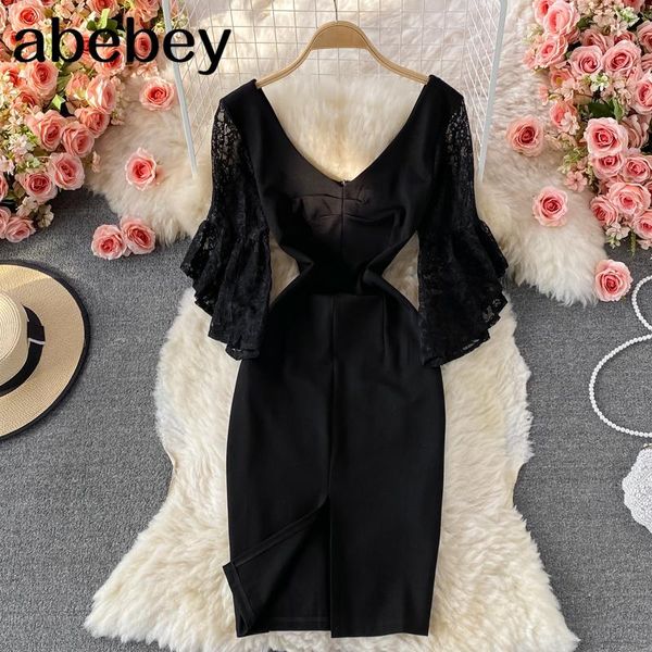 casual dresses 2021 spring autumn temperament v-neck flare sleeve dress lace patchwork high waist pleated solid mid-long split wrap, Black;gray
casual dresses 2021 spring autumn temperament v-neck flare sleeve dress lace patchwork high waist pleated solid mid-long split wrap, Black;gray