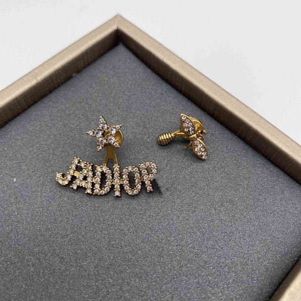 style fashion asymmetric bee set diamond earrings pearl color letter fine jewellery for sale, Silver
style fashion asymmetric bee set diamond earrings pearl color letter fine jewellery for sale, Silver