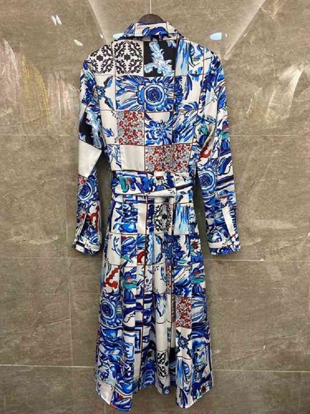 capris fashion 2021 spring summer women turn-down collar vintage porcelain print long sleeve casual silk shirt, Black;gray
capris fashion 2021 spring summer women turn-down collar vintage porcelain print long sleeve casual silk shirt, Black;gray