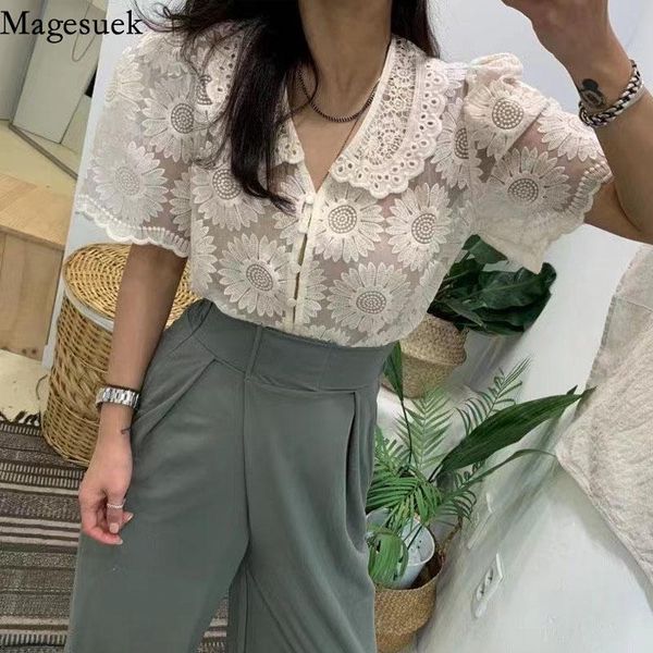 women's blouses & shirts 2021 summer embroidery floral women korean retro doll collar short sleeve shirt see-through hollow out lace b, White
women's blouses & shirts 2021 summer embroidery floral women korean retro doll collar short sleeve shirt see-through hollow out lace b, White
