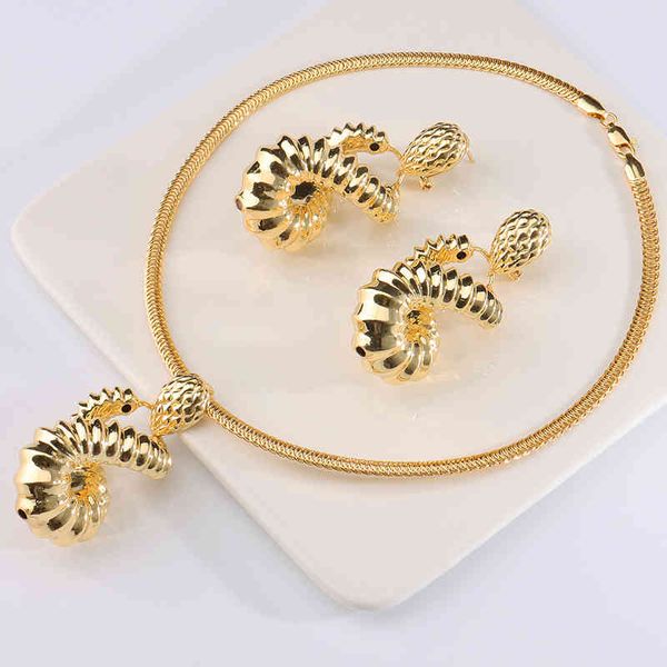 fashion jewelry set women earrings pendant new design irregular figure 8 pattern lady party christmas gifts, Golden;silver
fashion jewelry set women earrings pendant new design irregular figure 8 pattern lady party christmas gifts, Golden;silver