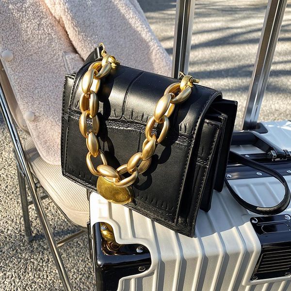 cross body fashion thick metal chains women handbags designer square flap shoulder bags luxury pu leather crossbody bag female small purses
cross body fashion thick metal chains women handbags designer square flap shoulder bags luxury pu leather crossbody bag female small purses