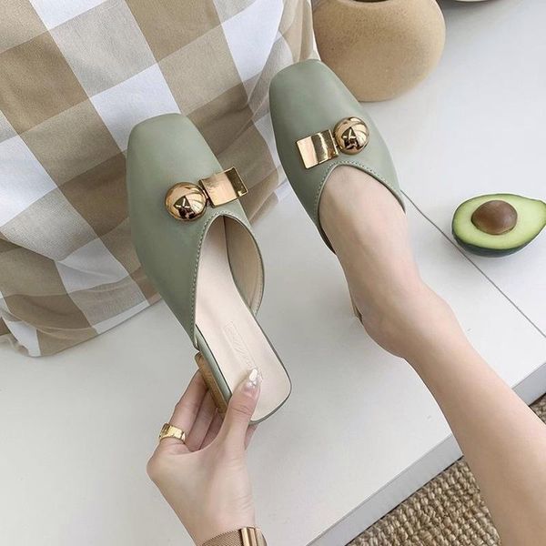 sandals 2021 summer solid square half slippers women's lazy metal button middle heel shoes, Black
sandals 2021 summer solid square half slippers women's lazy metal button middle heel shoes, Black