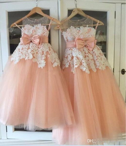 2022 peach pink lace tulle flower girls dresses sheer sleeveless bow floor length princess little kids wedding birthday party dresses, White;blue
2022 peach pink lace tulle flower girls dresses sheer sleeveless bow floor length princess little kids wedding birthday party dresses, White;blue