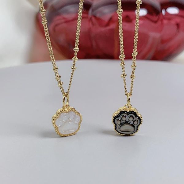 fashion mother of pearl shell cat claw pendant necklaces for women luxury jewelry, Silver
fashion mother of pearl shell cat claw pendant necklaces for women luxury jewelry, Silver