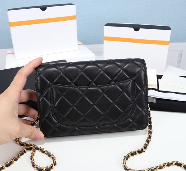 fashion selling classic mini size womens chain wallets sheepskin luxurys designer bag gold and silver buckle magnetic version coin purse car, Red;black
fashion selling classic mini size womens chain wallets sheepskin luxurys designer bag gold and silver buckle magnetic version coin purse car, Red;black