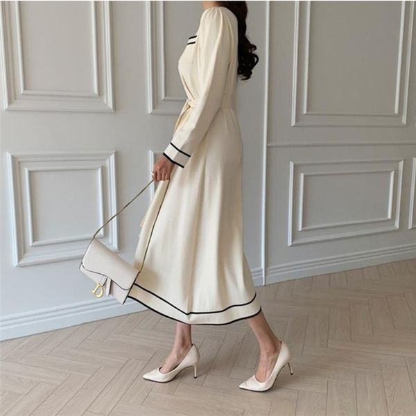 long-sleeved knitted women long dress o-neck slim pearl buckle sashes dresses patchwork lace-up waist autumn vestidos casual, Black;gray
long-sleeved knitted women long dress o-neck slim pearl buckle sashes dresses patchwork lace-up waist autumn vestidos casual, Black;gray