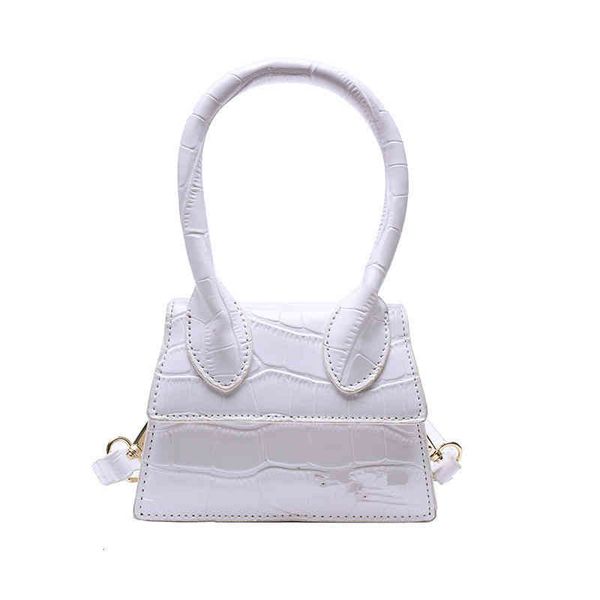 2022 summer fashion mini popular bags luxury handbags designers women's one shoulder portable messenger small square
2022 summer fashion mini popular bags luxury handbags designers women's one shoulder portable messenger small square