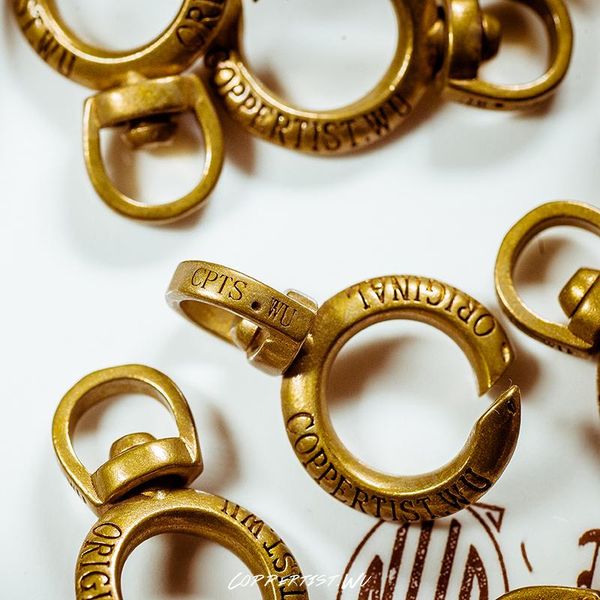 keychains coppertist.wu lettering universal ring handmade brass metal key holder split rings chain round circle keychain, Silver
keychains coppertist.wu lettering universal ring handmade brass metal key holder split rings chain round circle keychain, Silver