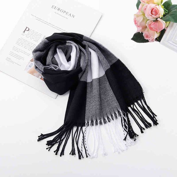 factory wholale most popular products women checked cashmere scarf, Blue;gray 
factory wholale most popular products women checked cashmere scarf, Blue;gray
