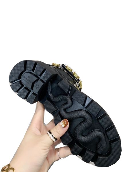 luxury designers fur australia women designer boots martin desert bootss shoess love arrow medal 100% genuine leather thick winter shoes hig, Black
luxury designers fur australia women designer boots martin desert bootss shoess love arrow medal 100% genuine leather thick winter shoes hig, Black