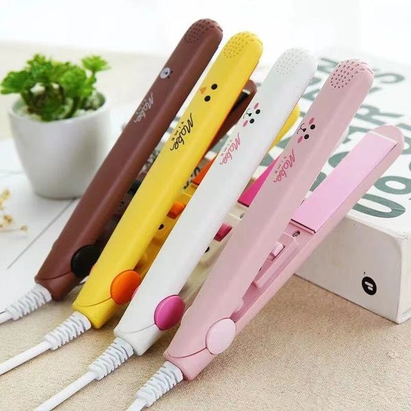 mini hair straightener and curler dual-purpose splint hairdressing tools christmas gifts cute cartoon graphics temperature adjustable
mini hair straightener and curler dual-purpose splint hairdressing tools christmas gifts cute cartoon graphics temperature adjustable