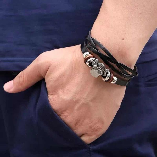 beaded, strands 2021 cool man bracelet retro brown leather woven double cuff charm bronze rivet, Black
beaded, strands 2021 cool man bracelet retro brown leather woven double cuff charm bronze rivet, Black