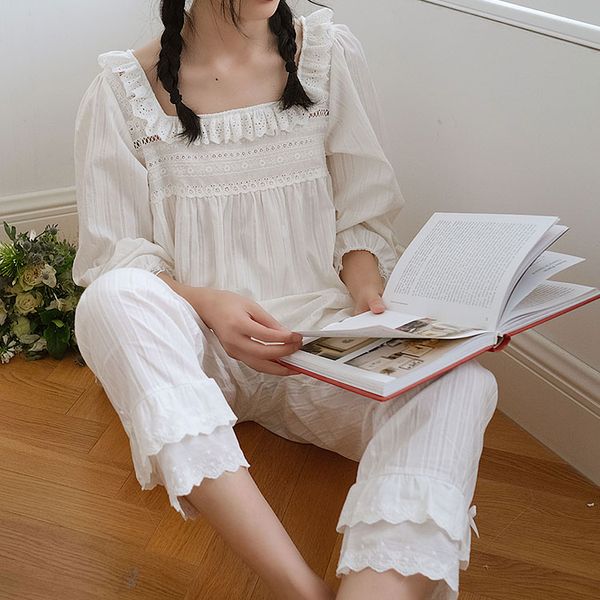 womens lolita pajama sets.square neckline +long pants.vintage ladies pyjamas set.victorian sleepwear loungewear, Black;red
womens lolita pajama sets.square neckline +long pants.vintage ladies pyjamas set.victorian sleepwear loungewear, Black;red
