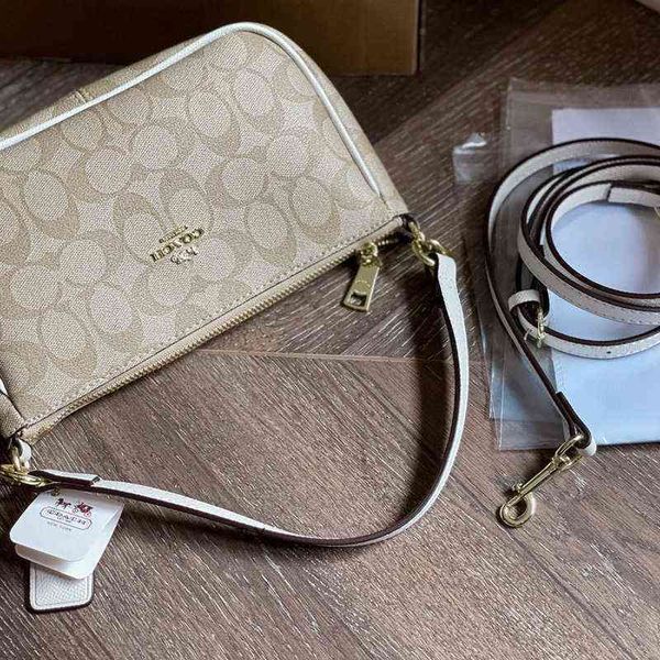 2021 new small square printed one shoulder messenger classic crescent mahjong hand held underarm women's storage bagszl
2021 new small square printed one shoulder messenger classic crescent mahjong hand held underarm women's storage bagszl