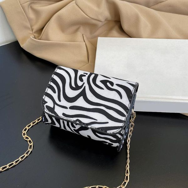 evening bags girls brief flap women's casual messenger vintage cow zebra pattern print shoulder bag chain crossbody
evening bags girls brief flap women's casual messenger vintage cow zebra pattern print shoulder bag chain crossbody