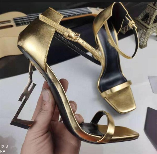 classic women high heels sandal shoes luxury designer slippers wedding fashion heel slide t band show exquisite comfort leather material siz, Black
classic women high heels sandal shoes luxury designer slippers wedding fashion heel slide t band show exquisite comfort leather material siz, Black