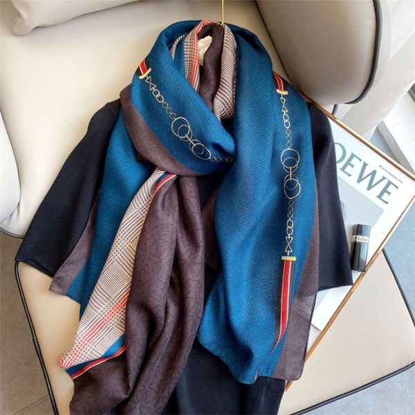 2021 spring and summer new chain lattice color matching cotton linen korean fashion versatile silk scarf large shawl, Blue;gray
2021 spring and summer new chain lattice color matching cotton linen korean fashion versatile silk scarf large shawl, Blue;gray