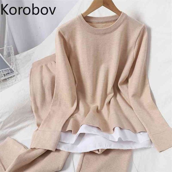 korobov winter hit color patchwork knitted o neck and high waist wide leg pants female outfits 2 pieces sets 210430, Black;white
korobov winter hit color patchwork knitted o neck and high waist wide leg pants female outfits 2 pieces sets 210430, Black;white
