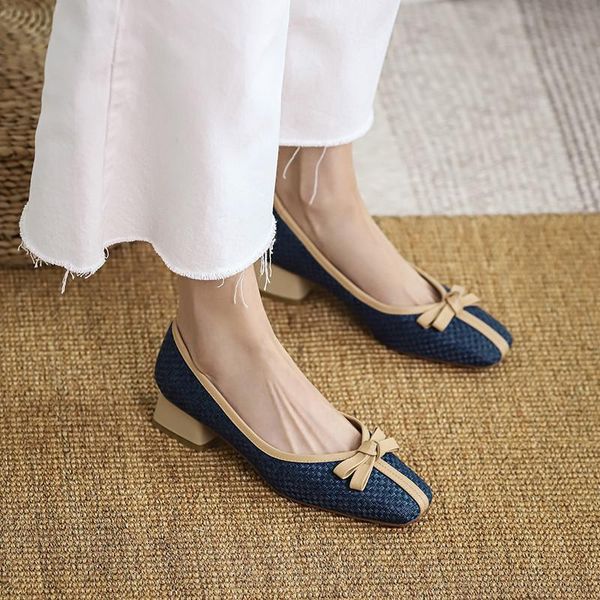 chaussure femme butterfly knot shoes woman heels 2021 cow leather thick women's mixed colors party dancing pumps dress, Black
chaussure femme butterfly knot shoes woman heels 2021 cow leather thick women's mixed colors party dancing pumps dress, Black