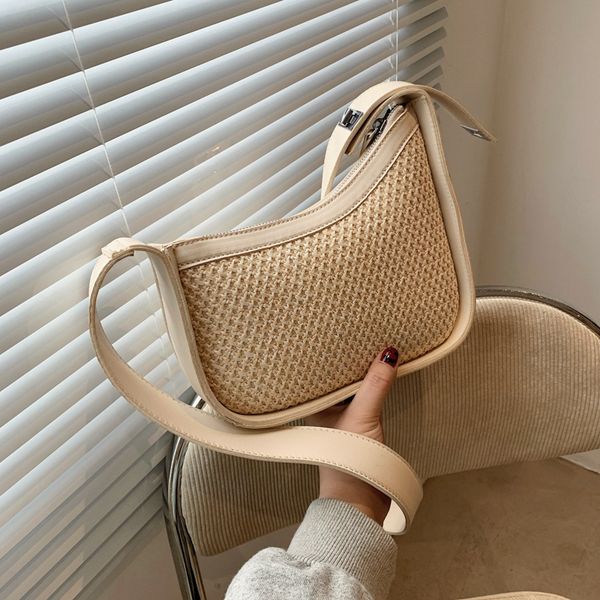 straw lady messenger bag summer bohemian small weave shoulder fashion personality handbag vacational beach bags
straw lady messenger bag summer bohemian small weave shoulder fashion personality handbag vacational beach bags