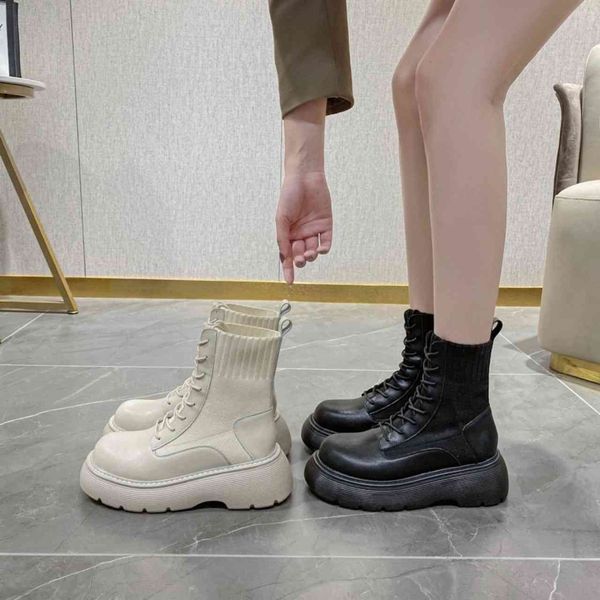 muffin thick soled martin boots heightening leather autumn thin korean version versatile fly woven lace up socks fashion fried, Black
muffin thick soled martin boots heightening leather autumn thin korean version versatile fly woven lace up socks fashion fried, Black