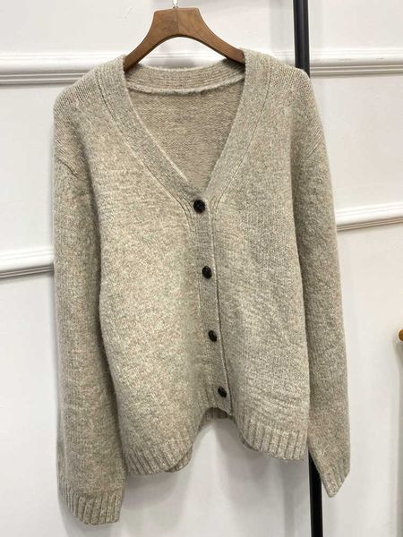 women's sweaters sweaters autumn winter sweater woolen long sleeve v-neck single breasted female knit cardigan k14g, White;black
women's sweaters sweaters autumn winter sweater woolen long sleeve v-neck single breasted female knit cardigan k14g, White;black
