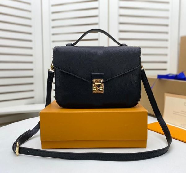luxury designer fashion bags women genuine leather handbag with letters old flower handbags shoulder bag
luxury designer fashion bags women genuine leather handbag with letters old flower handbags shoulder bag