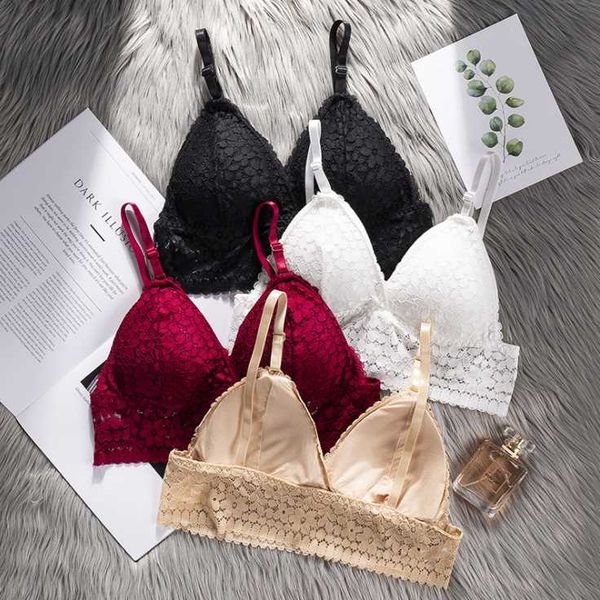 bras underwear tube french triangle cup fashion beauty back adjustable shoulder bra wire free, Red;black
bras underwear tube french triangle cup fashion beauty back adjustable shoulder bra wire free, Red;black