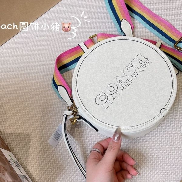 outlet leather round cake mobile phone change mouth red key bag 2021 versatile women's messenger bag luxuryss designerss yw
outlet leather round cake mobile phone change mouth red key bag 2021 versatile women's messenger bag luxuryss designerss yw