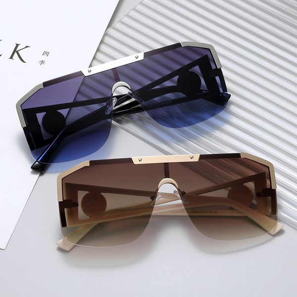 designer 2021 new fashion sunglasses, personality trend glasses, men's and women's one piece sunglasses, White;black
designer 2021 new fashion sunglasses, personality trend glasses, men's and women's one piece sunglasses, White;black