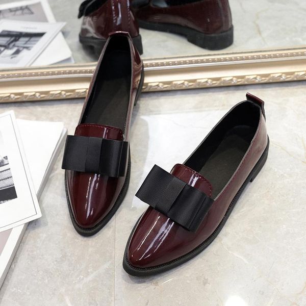 boots xek autumn flats women shoes bowtie loafers patent leather elegant low heels slip on footwear female pointed toe yyj123, Black
boots xek autumn flats women shoes bowtie loafers patent leather elegant low heels slip on footwear female pointed toe yyj123, Black
