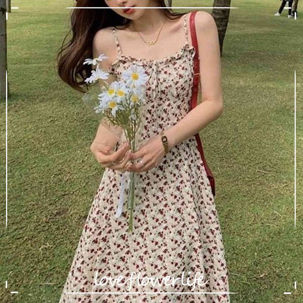 summersweet strap dress women sleeveless elegant floral printed dress lace-up beach dress korean square collar 210521, Black;gray
summersweet strap dress women sleeveless elegant floral printed dress lace-up beach dress korean square collar 210521, Black;gray