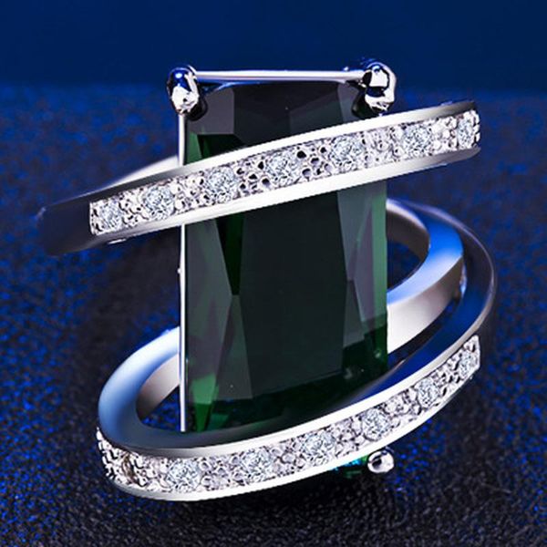 cluster rings fashionable green square zircon cz lady ring retro engagement wedding gift anniversary of men and women jewelry, Golden;silver
cluster rings fashionable green square zircon cz lady ring retro engagement wedding gift anniversary of men and women jewelry, Golden;silver