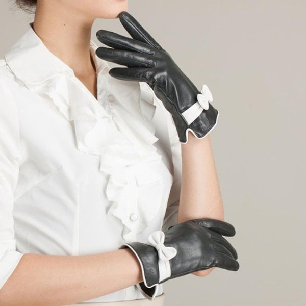 five fingers gloves women' glove genuine sheepskin leather winter elegant white bow fashion wrist drive good quality mittens s2174, Blue;gray
five fingers gloves women' glove genuine sheepskin leather winter elegant white bow fashion wrist drive good quality mittens s2174, Blue;gray