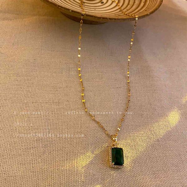 chain women pendants crystal diamond inlaid geometric square necklace emerald personality clavicle lady temperament niche neck, Silver
chain women pendants crystal diamond inlaid geometric square necklace emerald personality clavicle lady temperament niche neck, Silver