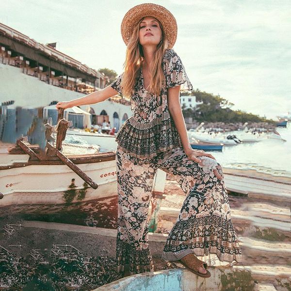 two piece dress beach vintage 2 pieces suits sets women boho floral print loose and long pants gypsy female 2021 spring, White
two piece dress beach vintage 2 pieces suits sets women boho floral print loose and long pants gypsy female 2021 spring, White